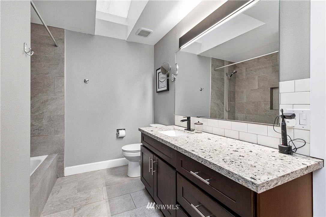 16219 Southeast 174th Street Renton, WA 98058 - Photo 22 of 28 Gallery Image 22