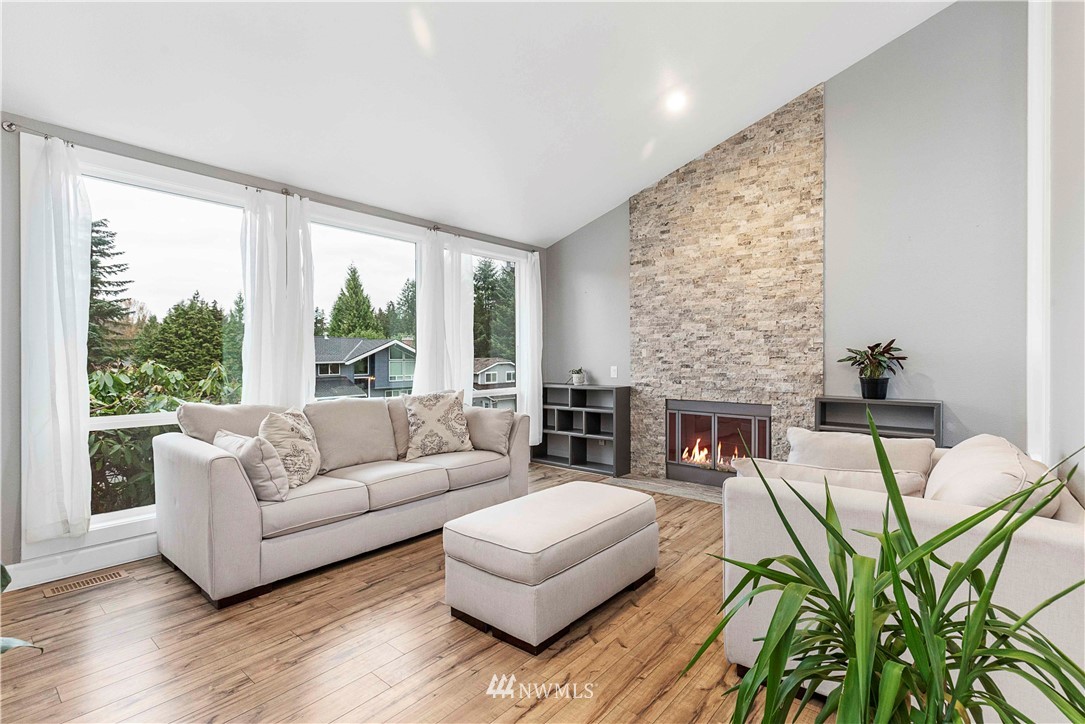 16219 Southeast 174th Street Renton, WA 98058 - Photo 6 of 28 Gallery Image 6