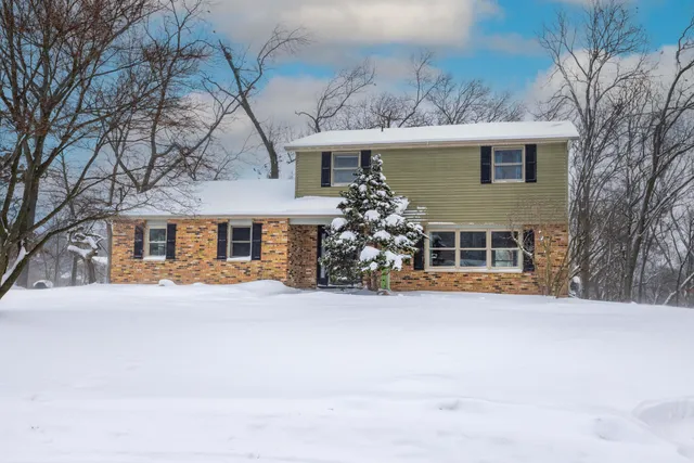 $387,000 | 722 Grand Marais Avenue, Portage, MI 49024