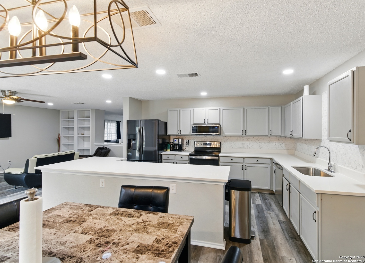 3200 Emerson Pass Schertz, TX 78154 - Photo 5 of 40