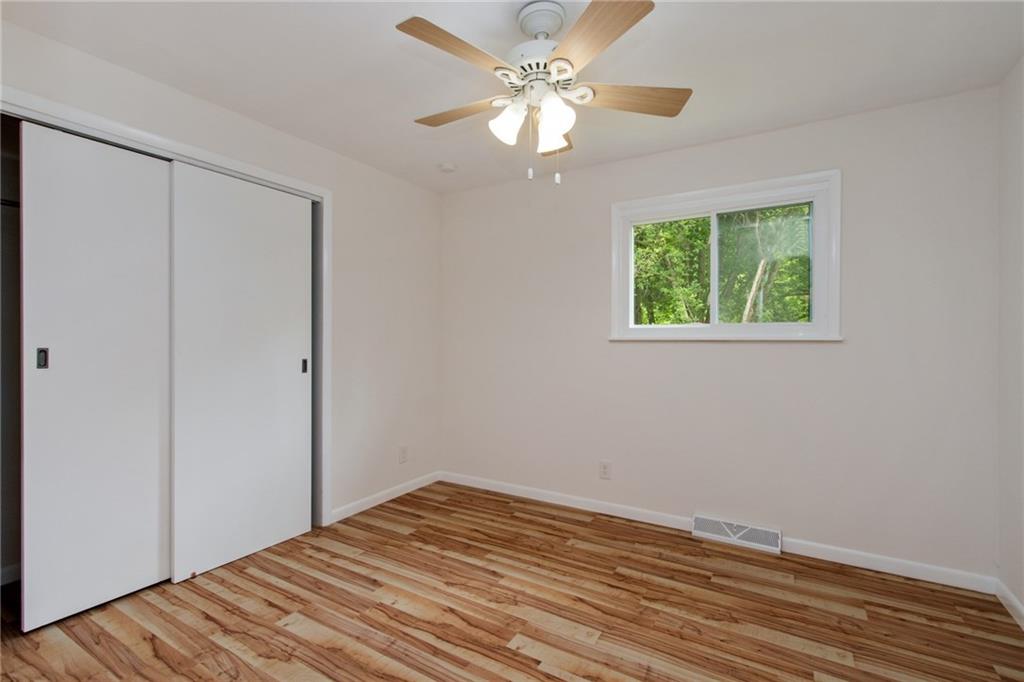 157 Wildwood Road Midland, PA 15059 - Photo 10 of 25 Gallery Image 10