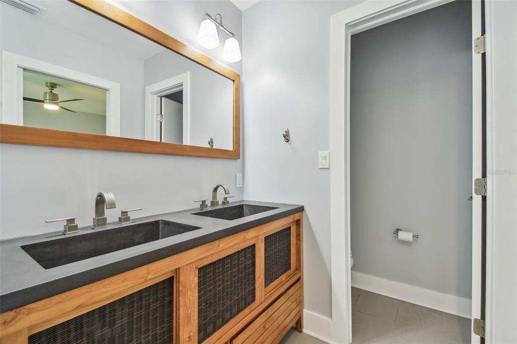 340 Mehlenbacher Road Belleair, FL 33756 - Photo 25 of 51