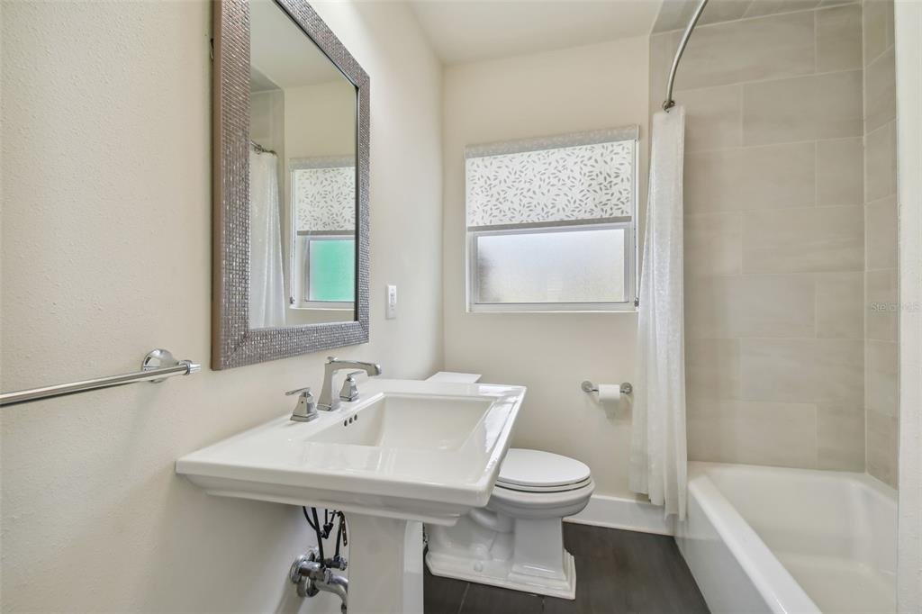 340 Mehlenbacher Road Belleair, FL 33756 - Photo 34 of 50