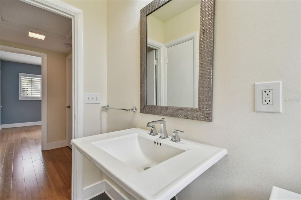 340 Mehlenbacher Road Belleair, FL 33756 - Photo 35 of 50