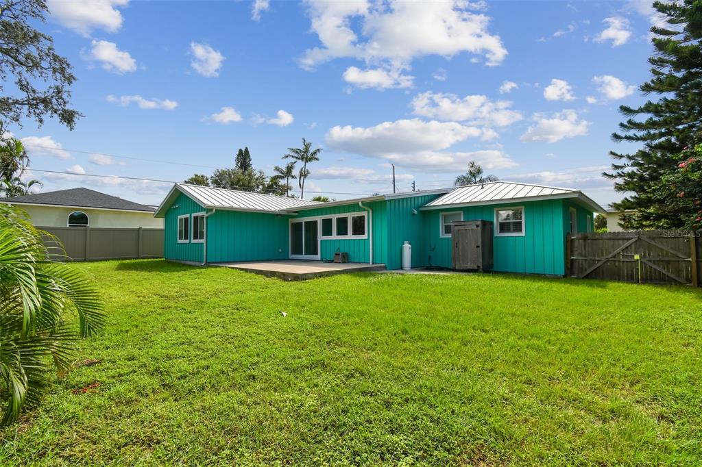 340 Mehlenbacher Road Belleair, FL 33756 - Photo 40 of 51