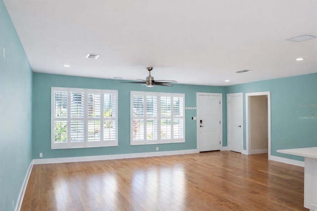 340 Mehlenbacher Road Belleair, FL 33756 - Photo 6 of 51