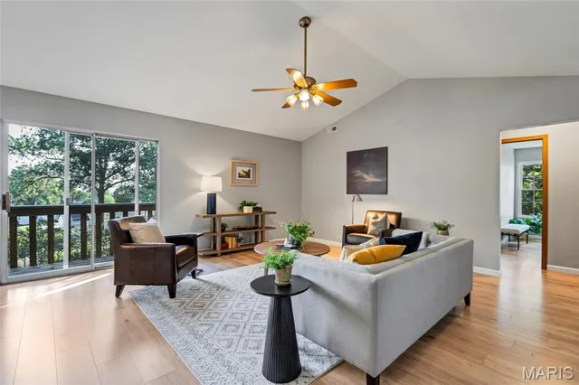 $214,900 | 10903 Village Grove Drive, Unit D, St. Louis, MO 63123