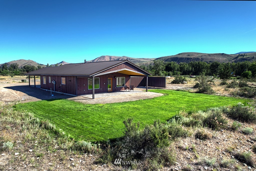 814 Twisp Carlton Road Twisp, WA 98856 - Photo 8 of 31