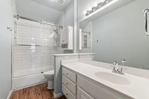 $965,000 | 2502 Echo Wood Place, Round Rock, TX 78681