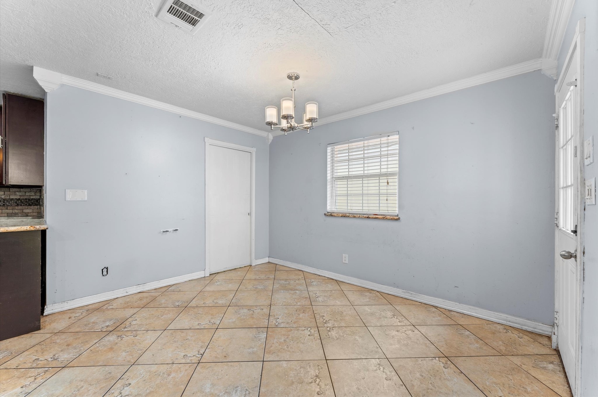 8710 Congo Lane Houston, TX 77040 - Photo 12 of 50 a view of an empty room with a window