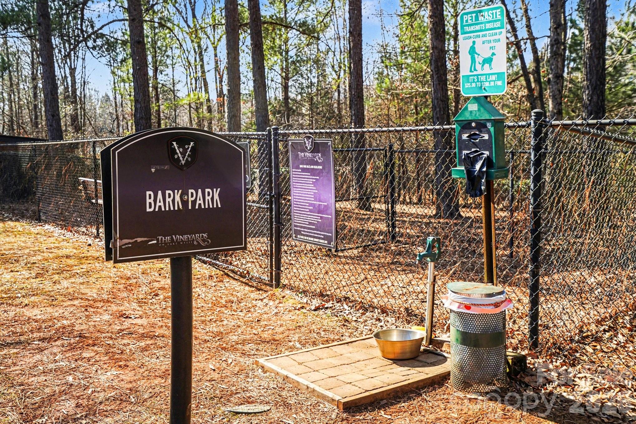 5021 El Molino Drive Charlotte, NC 28214 - Photo 32 of 45