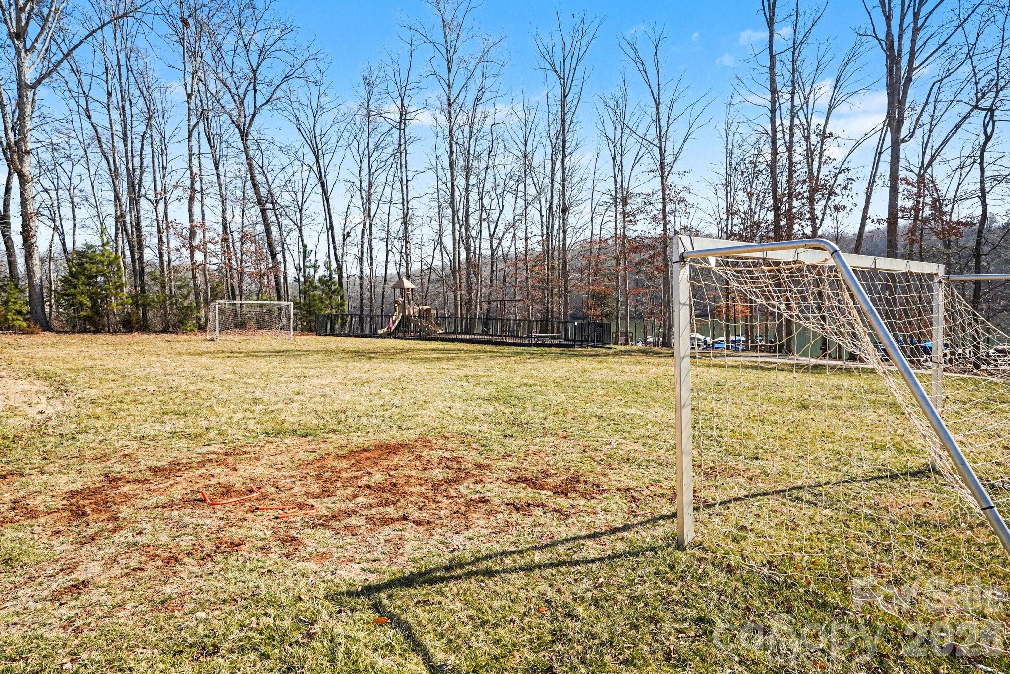 5021 El Molino Drive Charlotte, NC 28214 - Photo 34 of 45