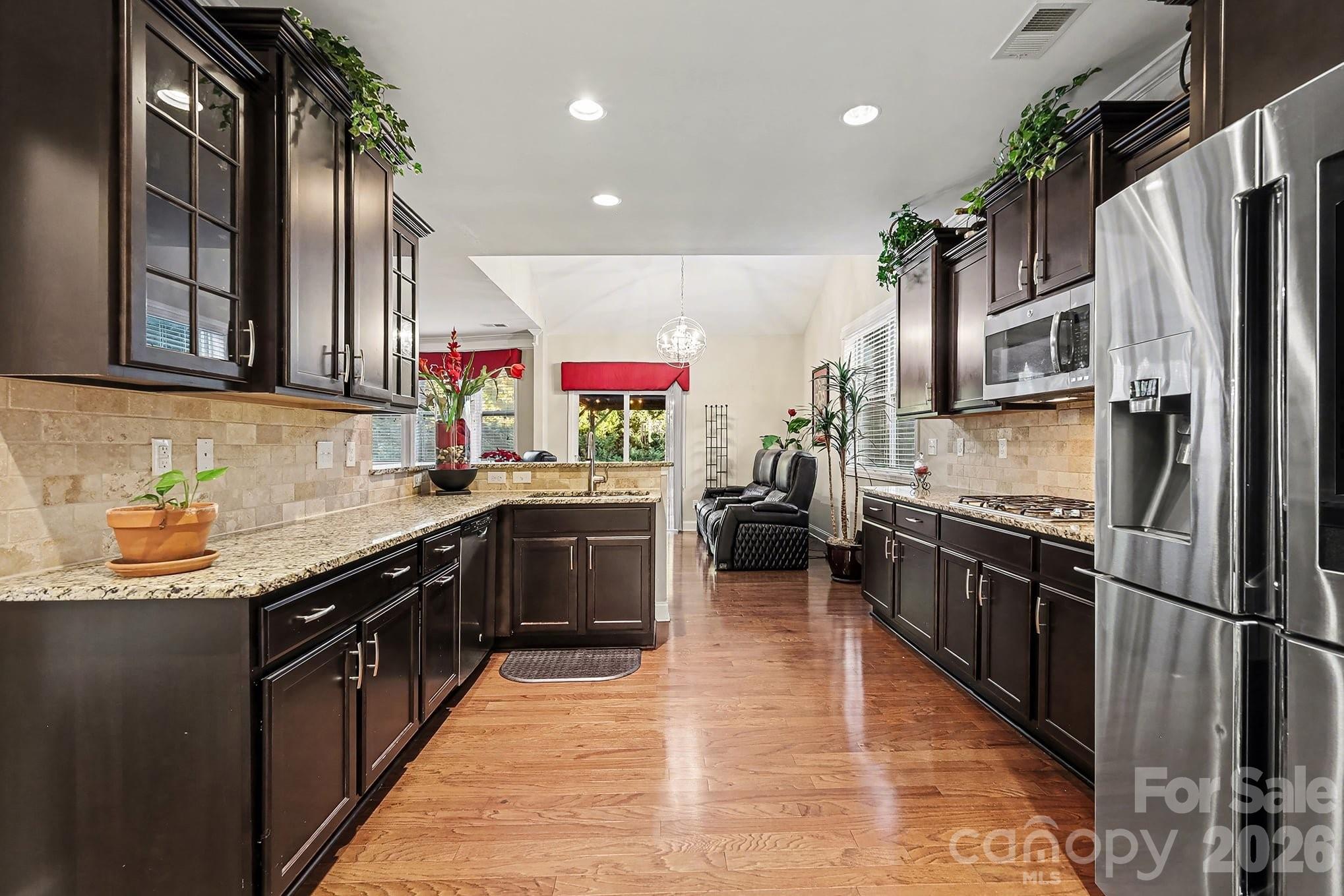 5021 El Molino Drive Charlotte, NC 28214 - Photo 9 of 45