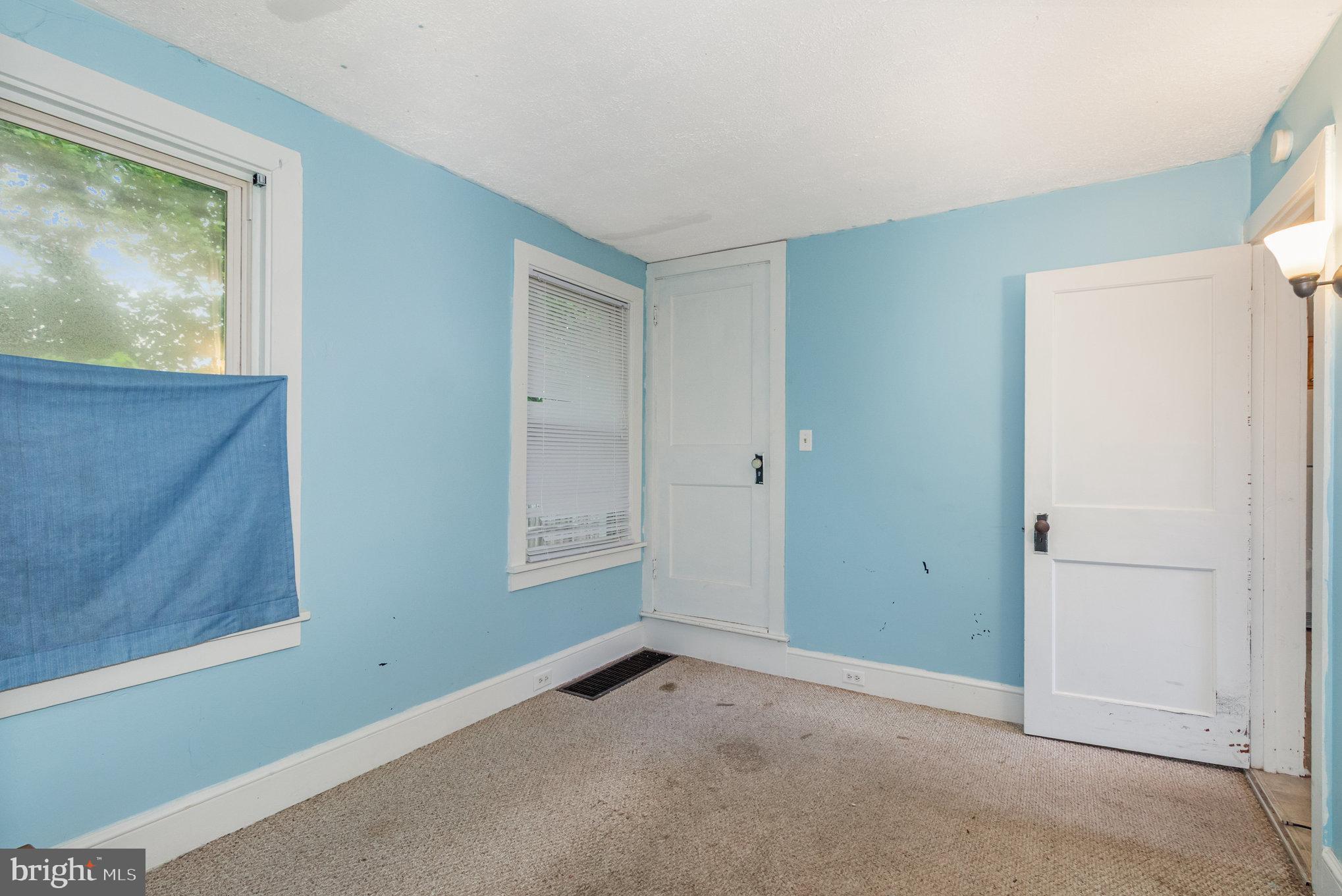 273 Copenhaffer Road York, PA 17404 - Photo 5 of 24 an empty room with windows