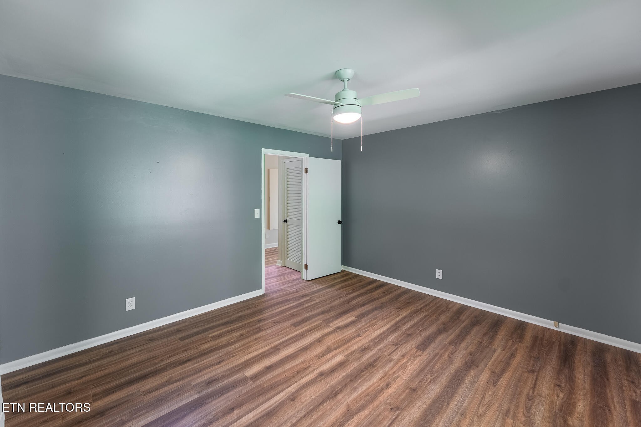 1637 Cherokee Road East Crossville, TN 38572 - Photo 17 of 42 Gallery Image 17