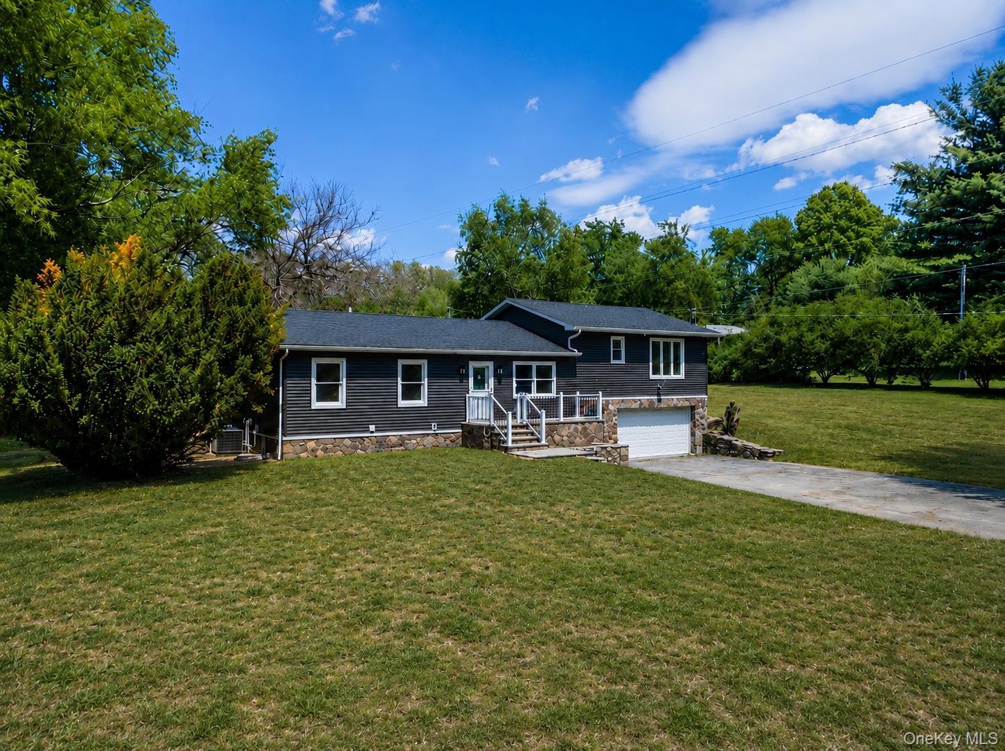 52 Rudolph Road Modena, NY 12548 - Photo 2 of 49