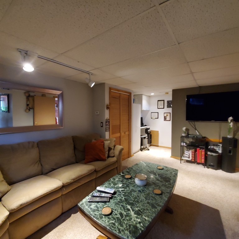 52 Harvest Road, Unit 52 Uxbridge, MA 01569 - Photo 20 of 29 Gallery Image 20