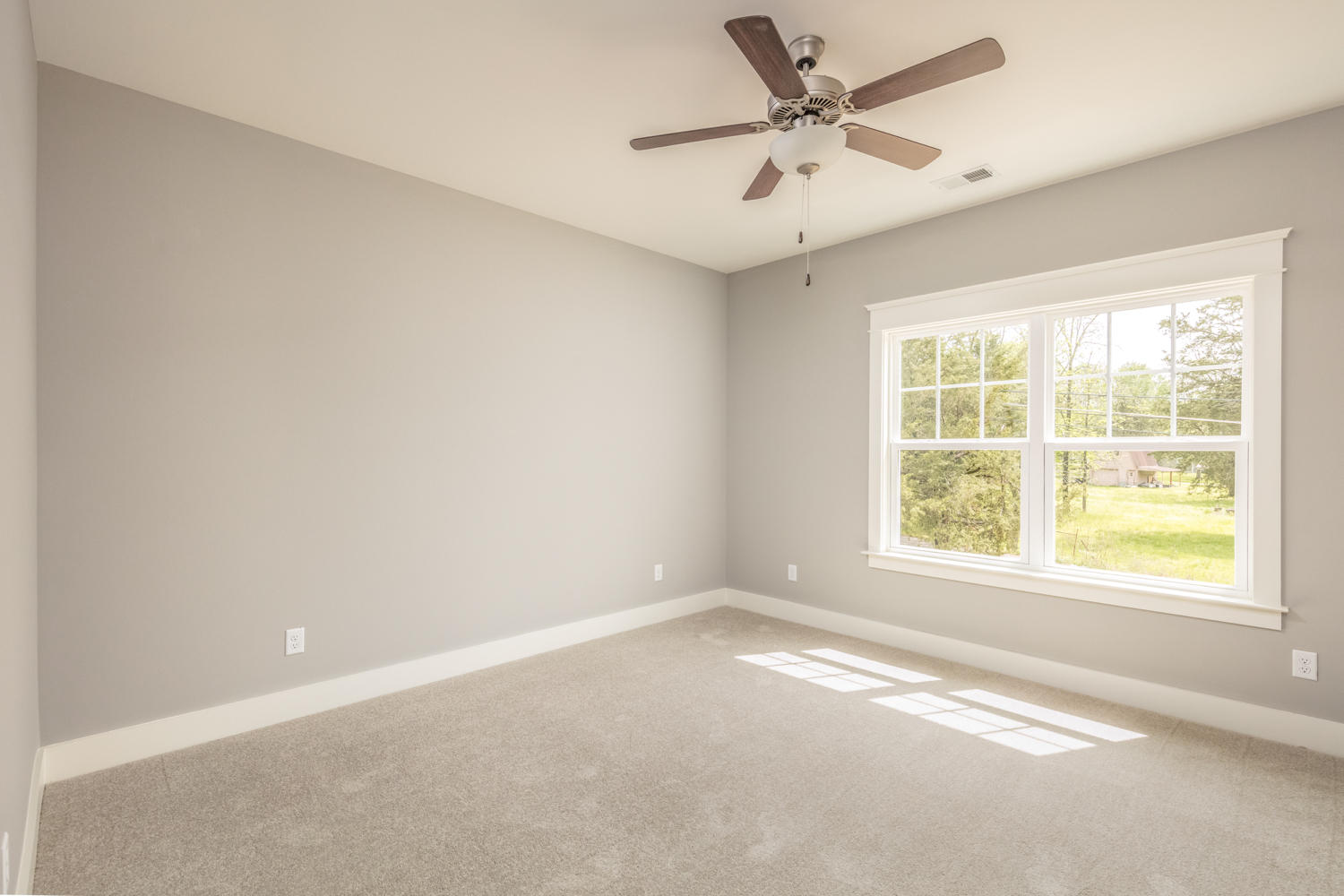 8523 Morin Road Chattanooga, TN 37421 - Photo 14 of 21 8523 Morin Rd Chattanooga, TN 37421 - 13
