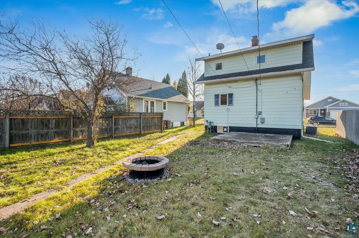 1813 East 8th Street Superior, WI 54880 - Photo 19 of 26