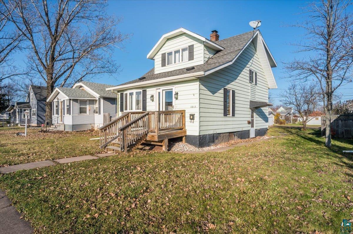 1813 East 8th Street Superior, WI 54880 - Photo 3 of 26