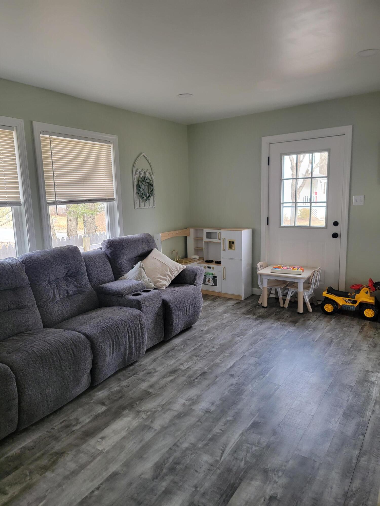 23 Spring Street Calais, ME 04619 - Photo 15 of 27 1000023905