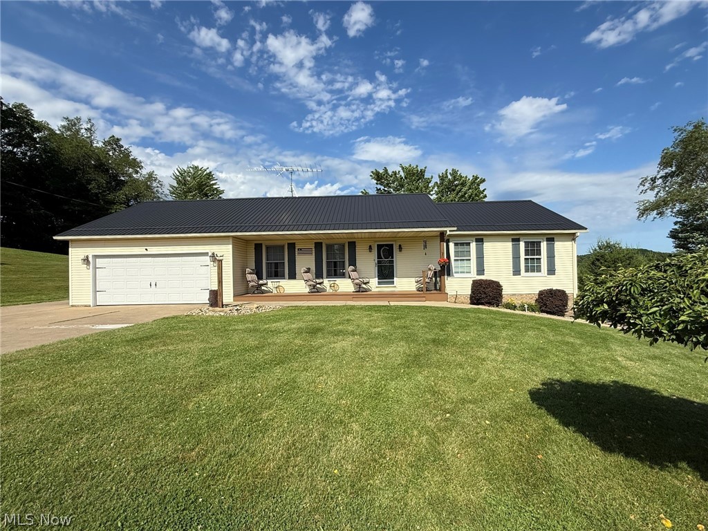 2741 Tabor Ridge Road Northeast Mineral City, OH 44656 - Photo 1 of 50