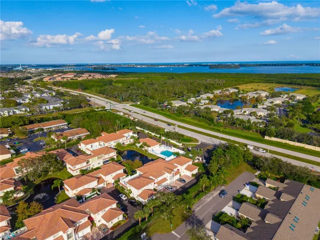 $229,000 | 512 7th Square Southwest, Unit 101, Vero Beach, FL 32962
