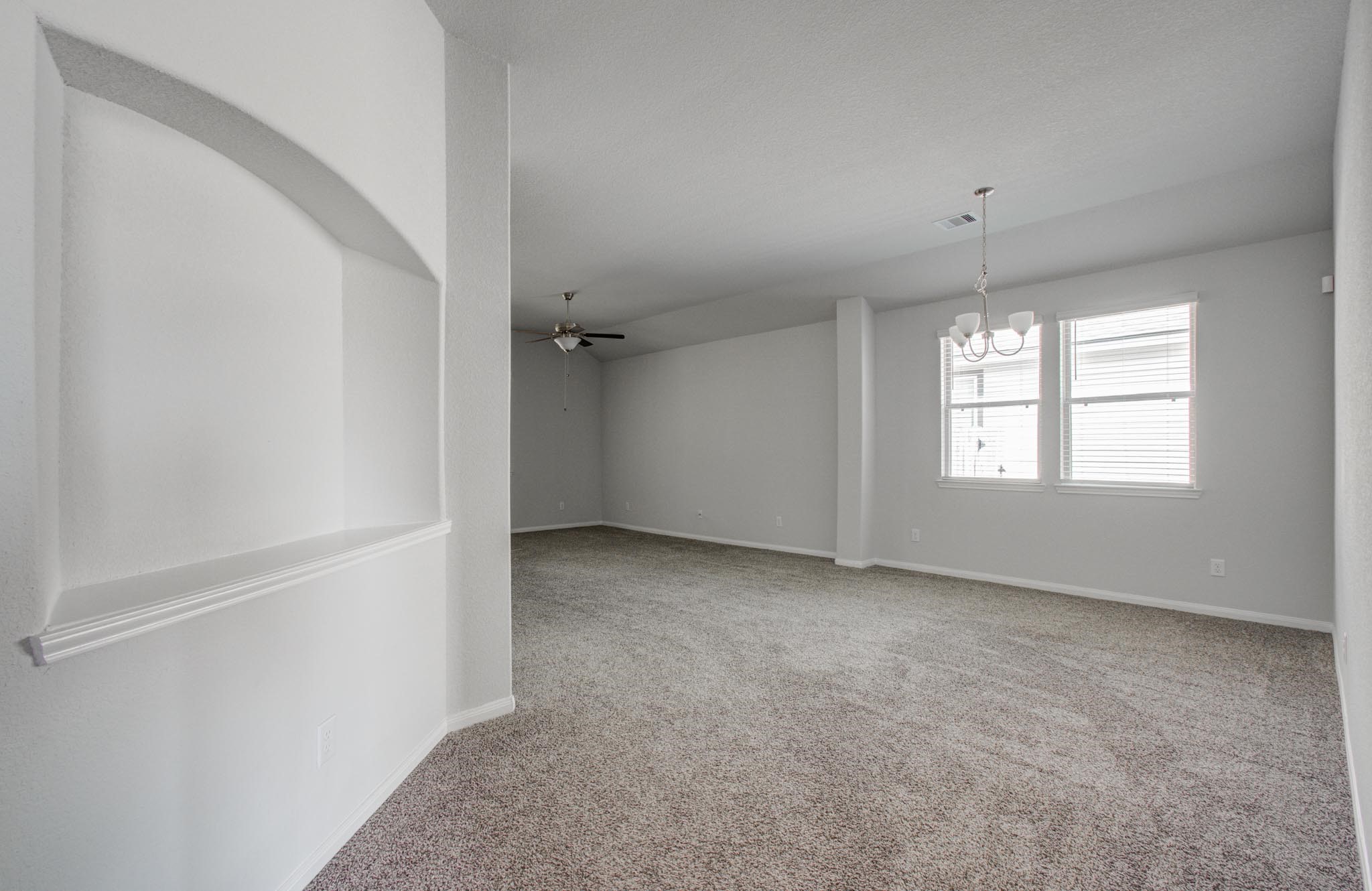 2009 Cedar Lane Conroe, TX 77301 - Photo 4 of 29 Art Niche in living area