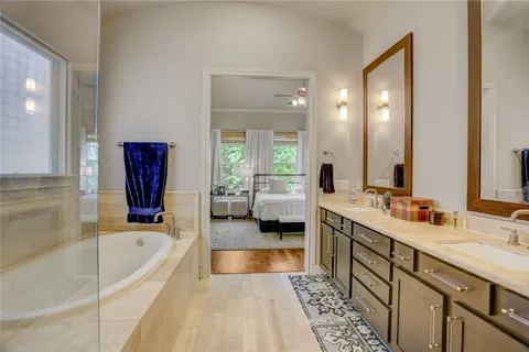 $475,000 | 4124 Bonner View Lane, Houston, TX 77007