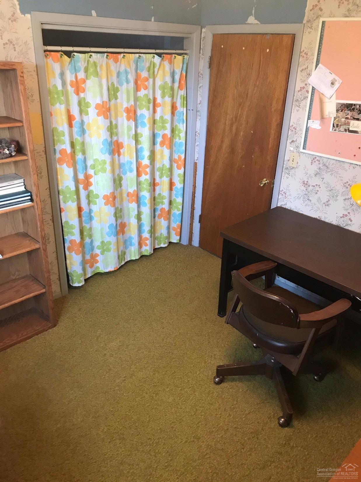 21420 Stevens Road Bend, OR 97702 - Photo 12 of 18 Additional Photo