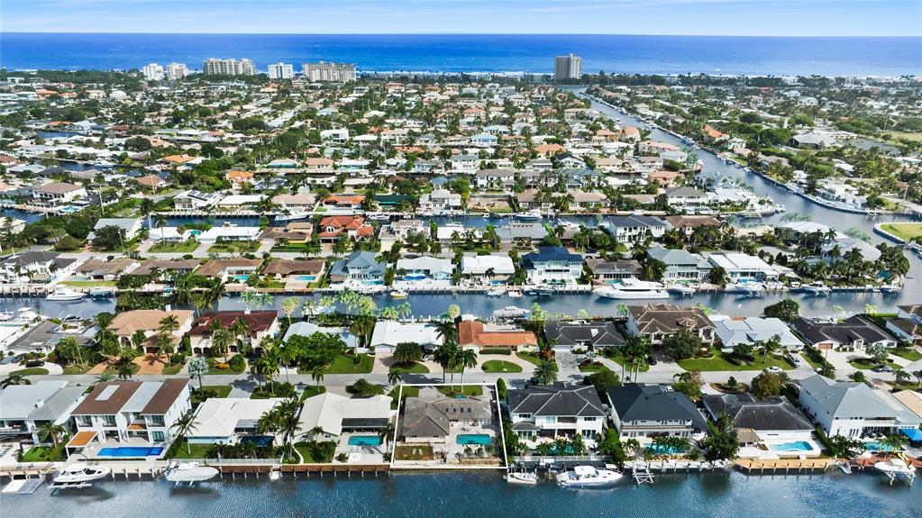 3801 Northeast 24th Avenue Lighthouse Point, FL 33064 - Photo 6 of 8 a view of a city