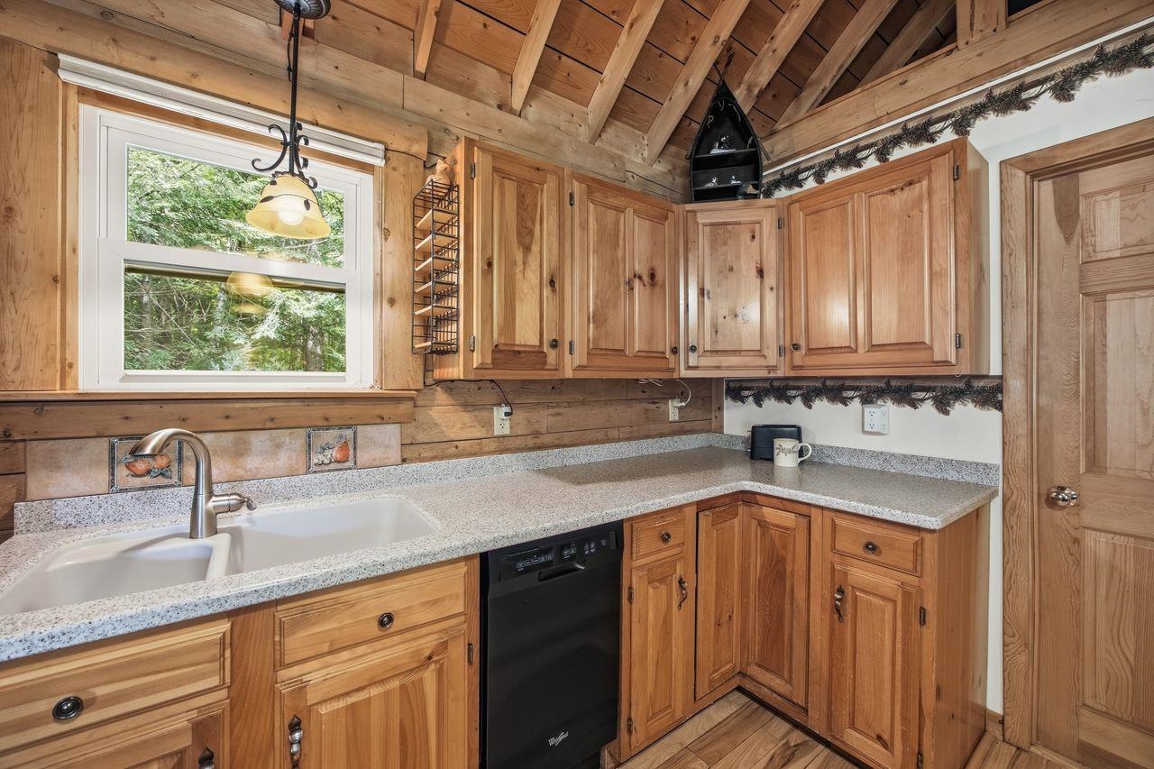 38 Kelly Road Stark, NH 03582 - Photo 28 of 60