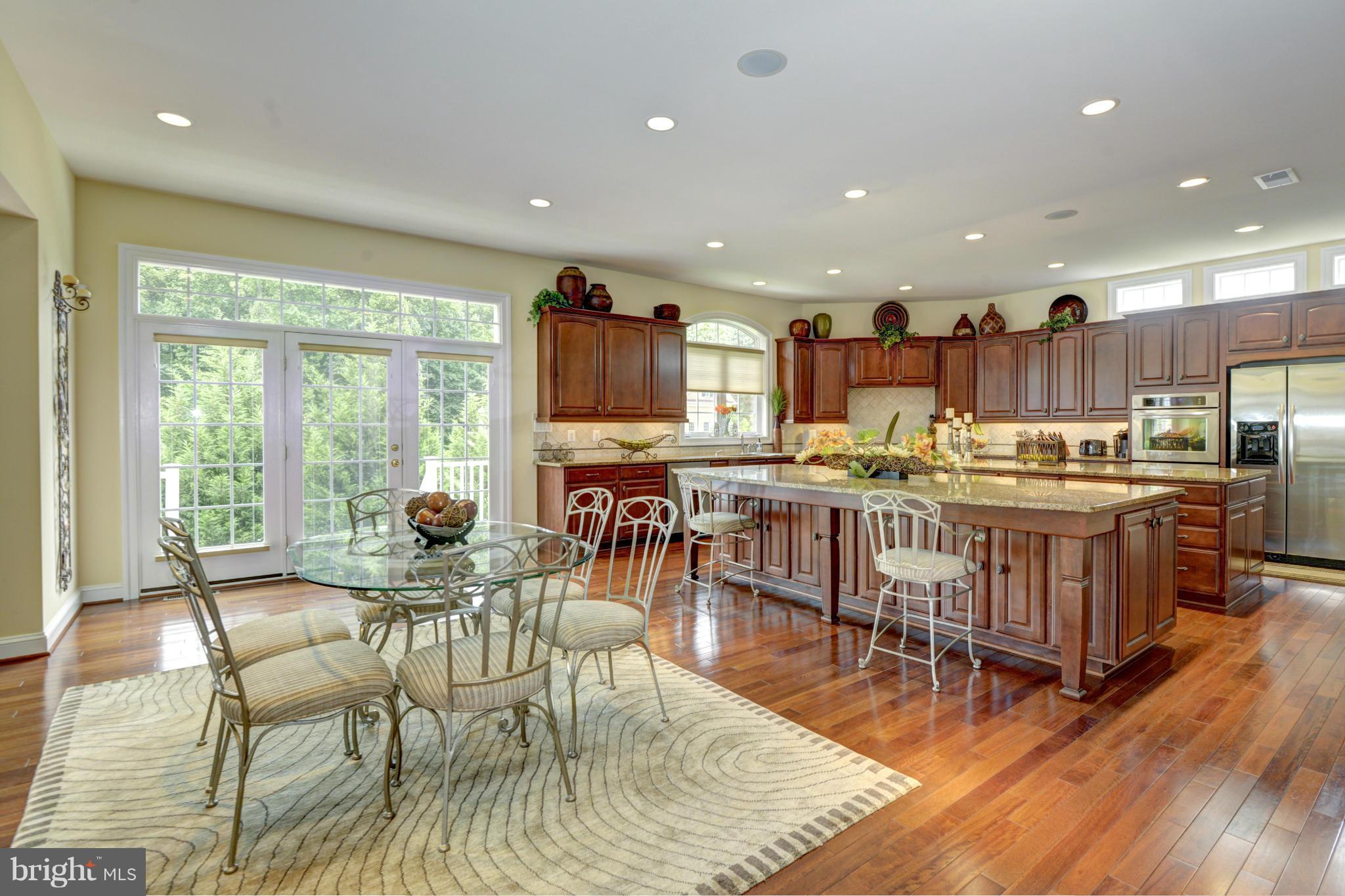 11032 Hunters View Road Ellicott City, MD 21042 - Photo 8 of 29 Kitchen