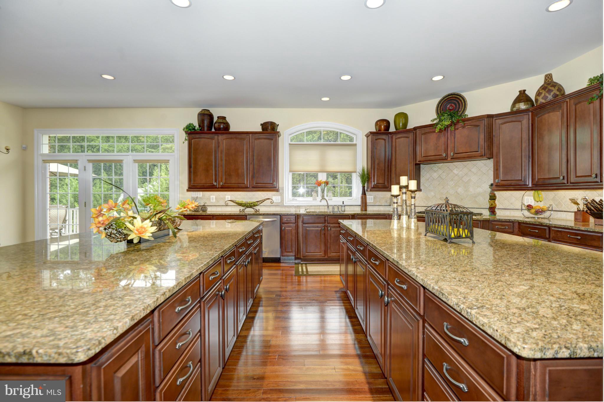 11032 Hunters View Road Ellicott City, MD 21042 - Photo 10 of 29 Kitchen