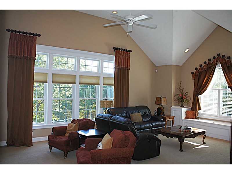 12 Ridge View Court Smithfield, RI 02917 - Photo 8 of 24 Den/Family/Great Room.