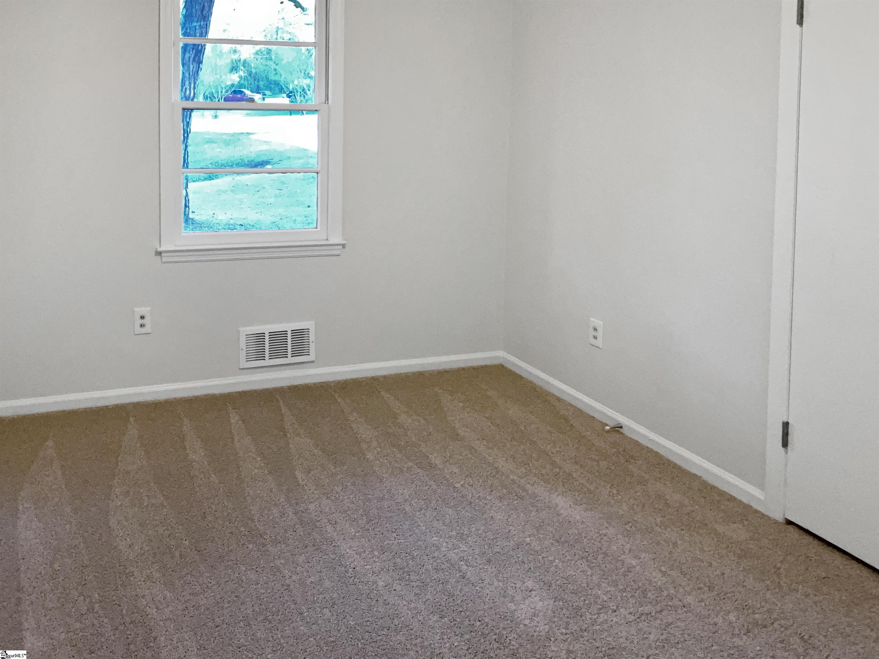 820 Glenn Springs Road Pacolet, SC 29372 - Photo 10 of 17