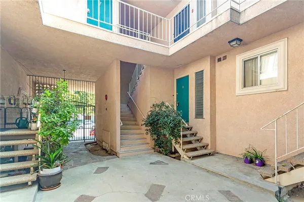 a view of a entryway front of house