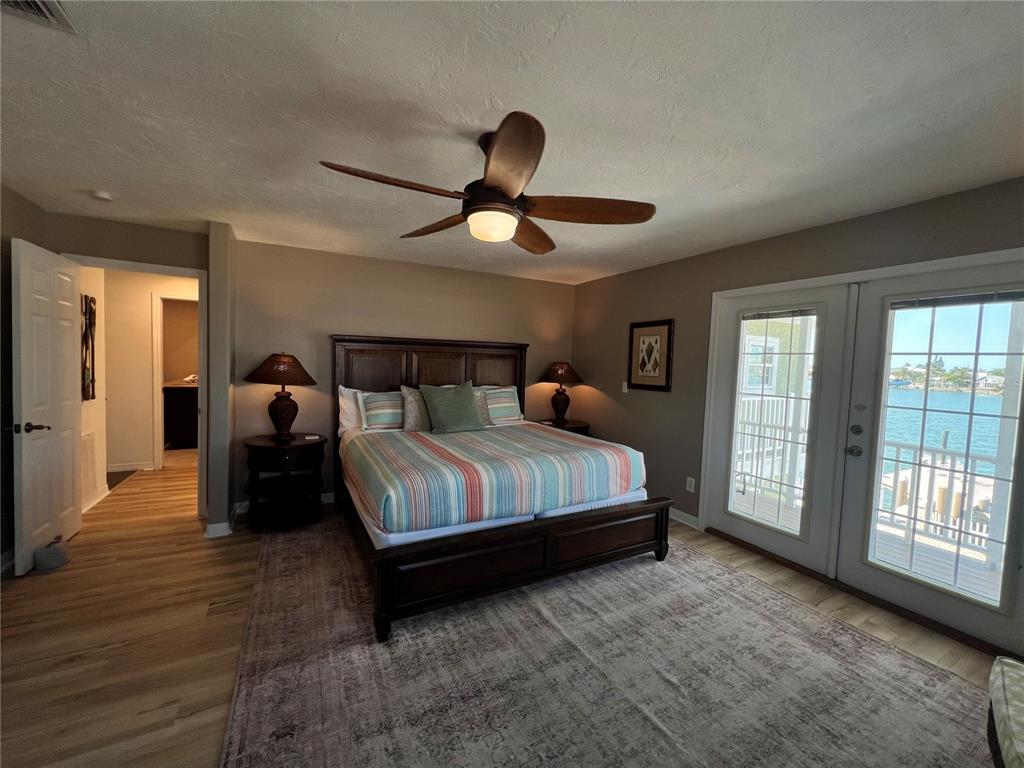 474 20th Avenue Indian Rocks Beach, FL 33785 - Photo 21 of 66 Primary on 2nd Floor with EnSuite Bath