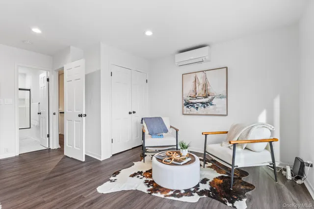 $589,000 | 25 Barker Street, Unit 406, Mount Kisco, NY 10549