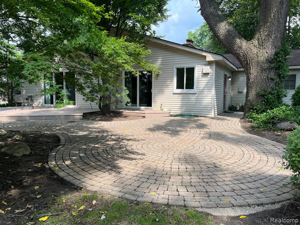 2575 West Auburn Road Rochester Hills, MI 48309 - Photo 6 of 51
