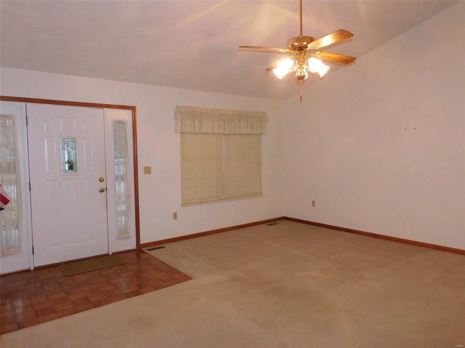 2340 Greenfield Drive Belleville, IL 62221 - Photo 3 of 38