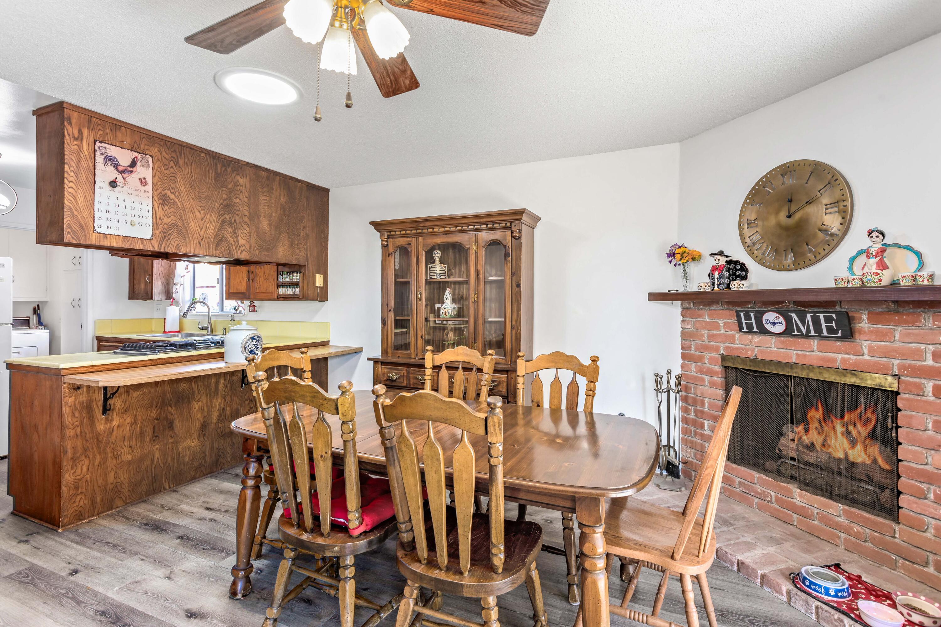 114 Walnut Lane Santa Barbara, CA 93111 - Photo 8 of 38 Dining Room