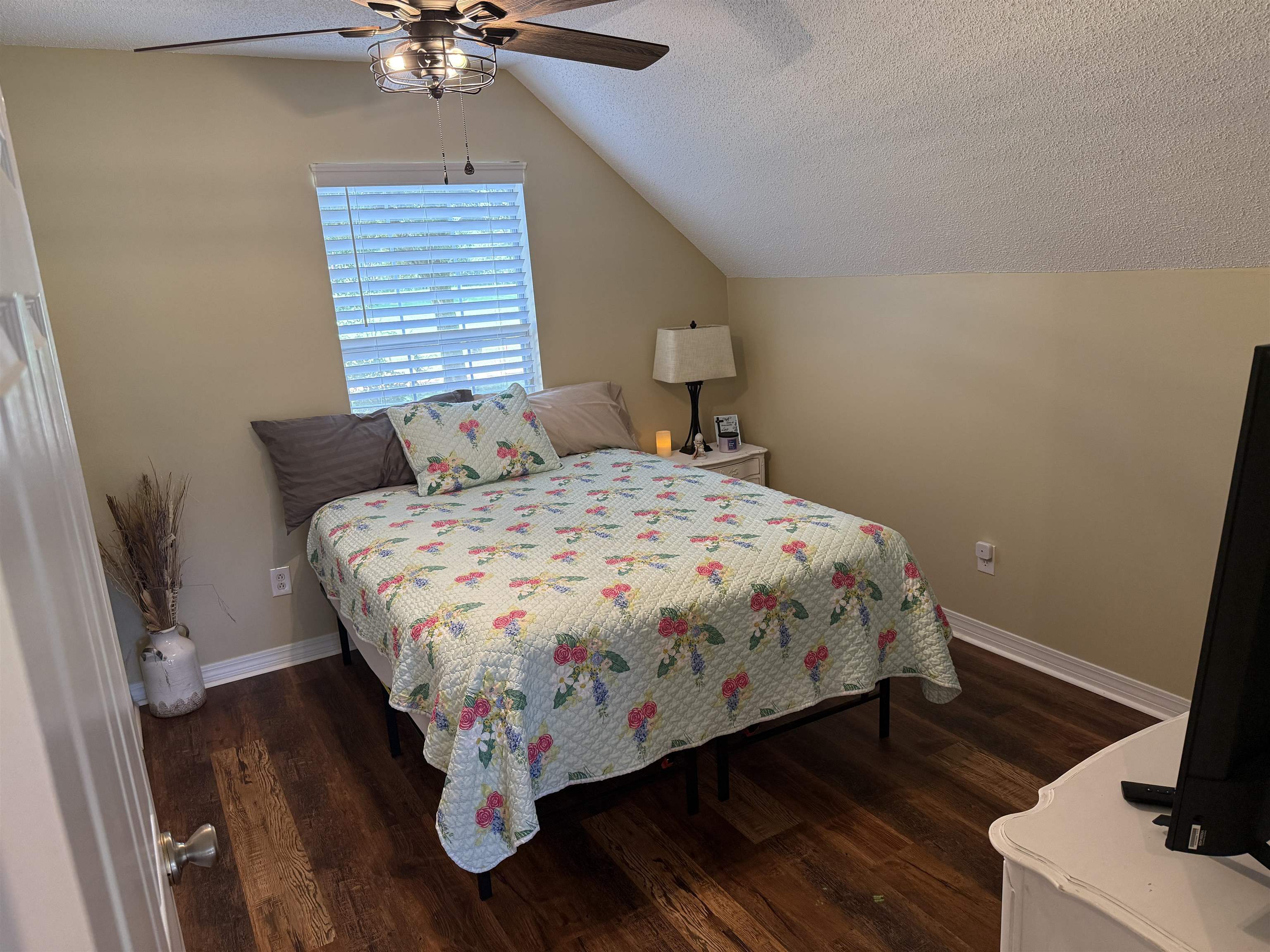 14601 Trawick Road Stapleton, AL 36578 - Photo 18 of 37 Bedroom