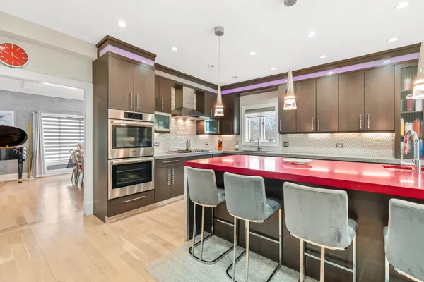 $1,419,000 | 1337 Hiawatha Court, Highland Park, IL 60035