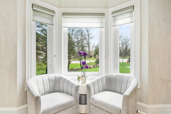 $1,419,000 | 1337 Hiawatha Court, Highland Park, IL 60035