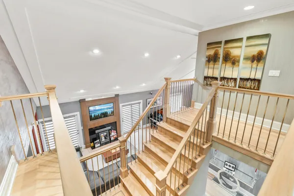 $1,419,000 | 1337 Hiawatha Court, Highland Park, IL 60035