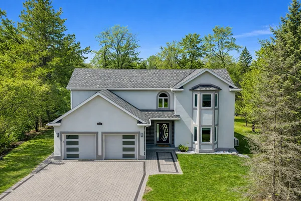 $1,419,000 | 1337 Hiawatha Court, Highland Park, IL 60035