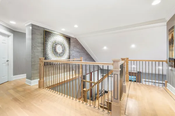 $1,419,000 | 1337 Hiawatha Court, Highland Park, IL 60035