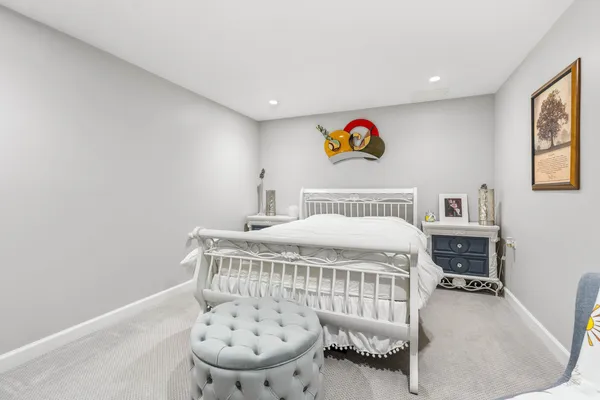$1,419,000 | 1337 Hiawatha Court, Highland Park, IL 60035