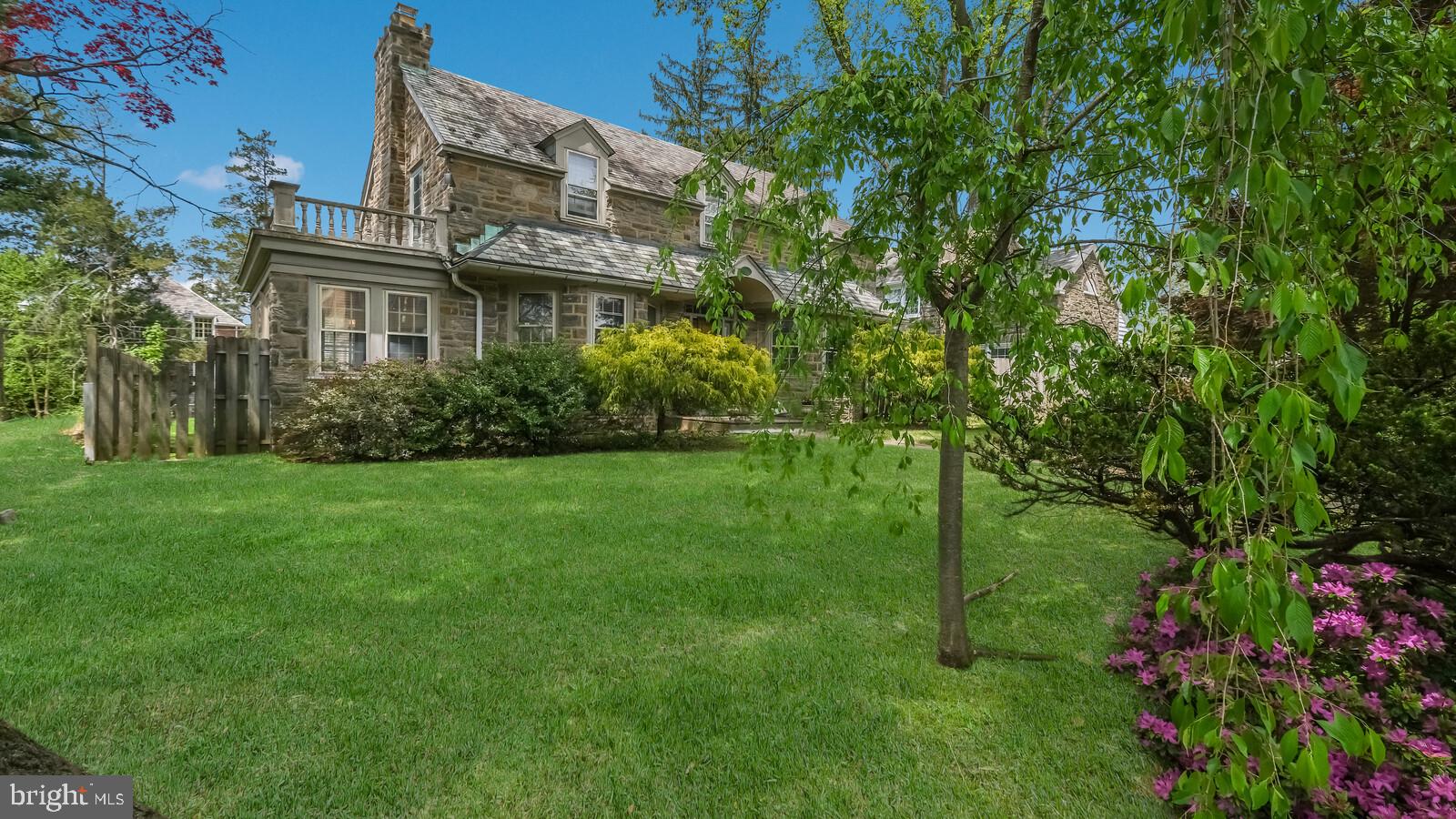 515 Roumfort Road Philadelphia, PA 19119 - Photo 4 of 46 Gallery Image 4